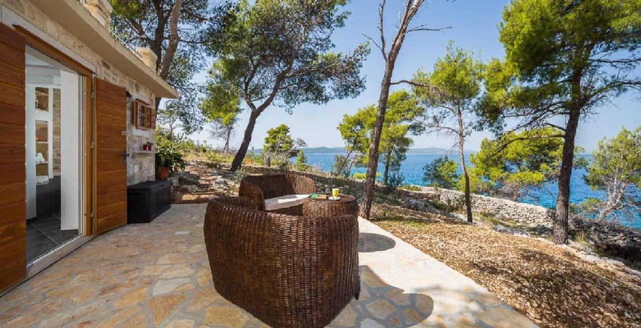 House Vesna Kupinova Villa Milna  Ngoại thất bức ảnh